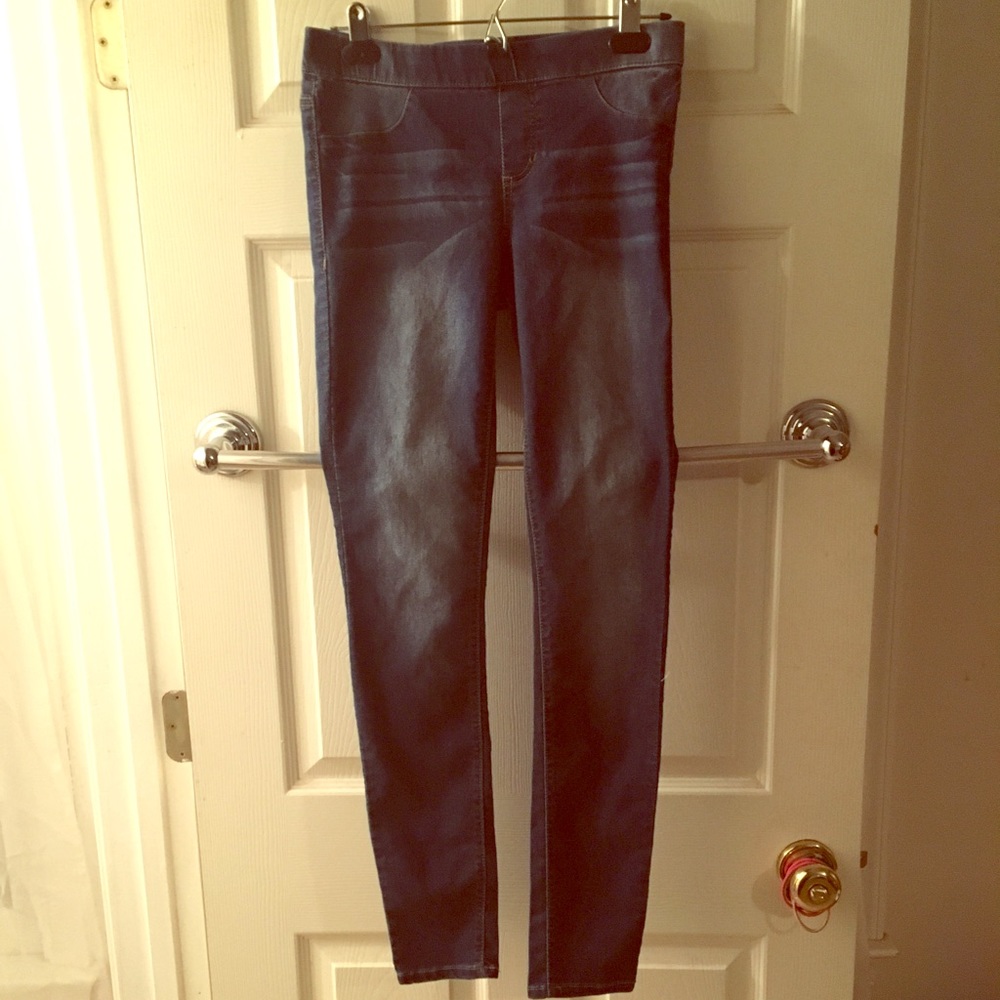 Jeggings for juniors or women